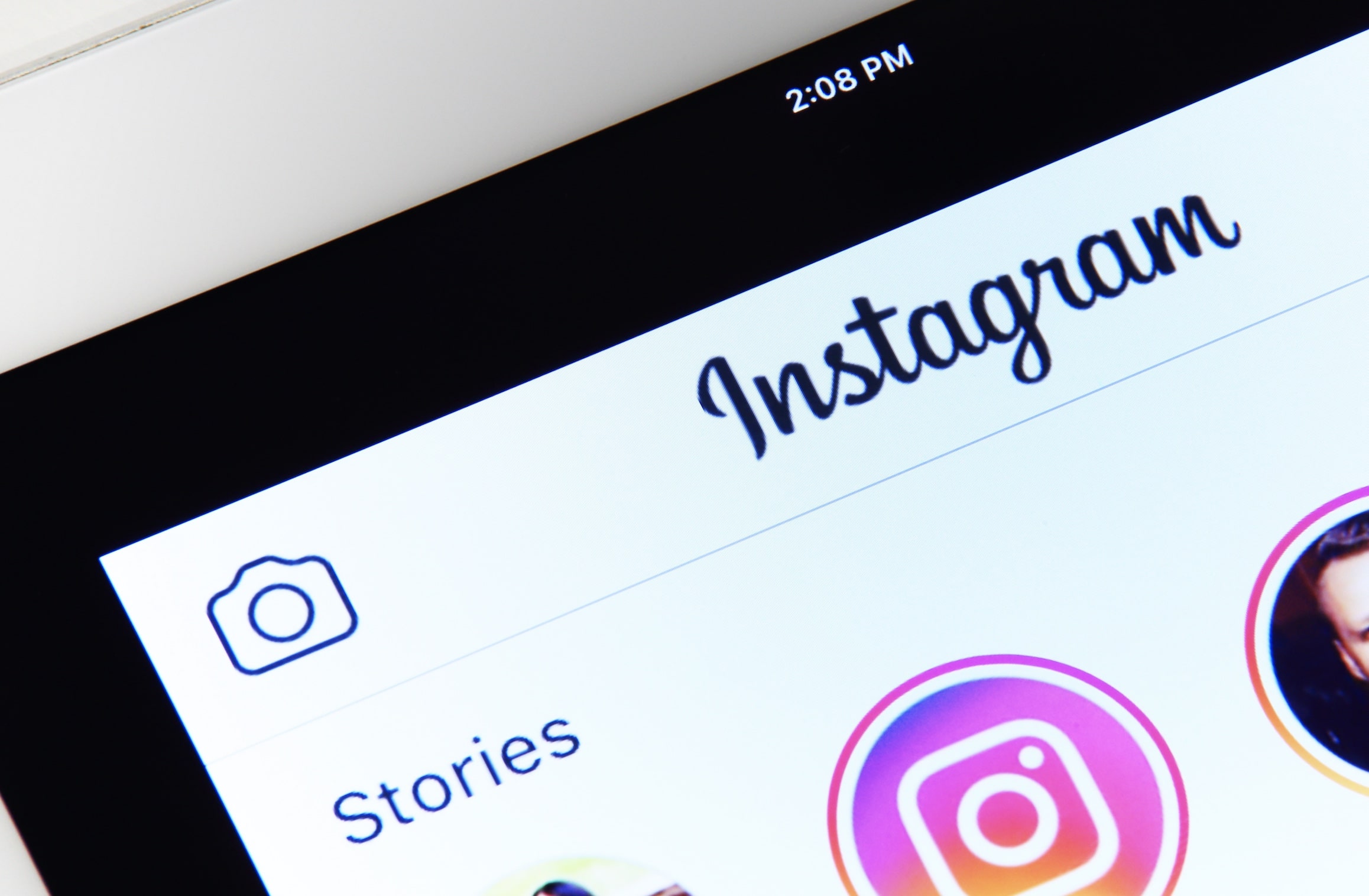 Instagram começa a esconder stories: veja a mudança da rede social